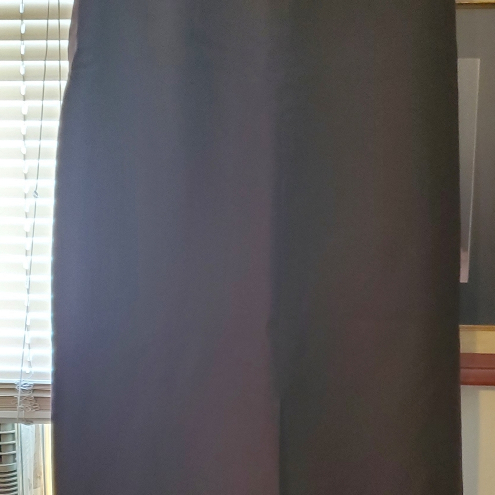 Straight skirt
